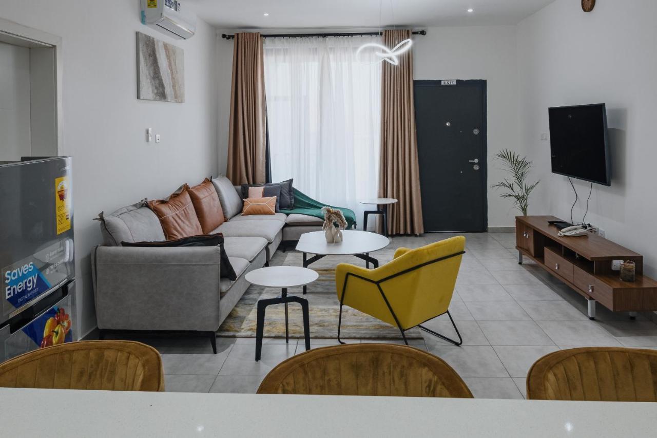 The Avery Apartments At Odomaa Place B, East Airport Accra Bagian luar foto
