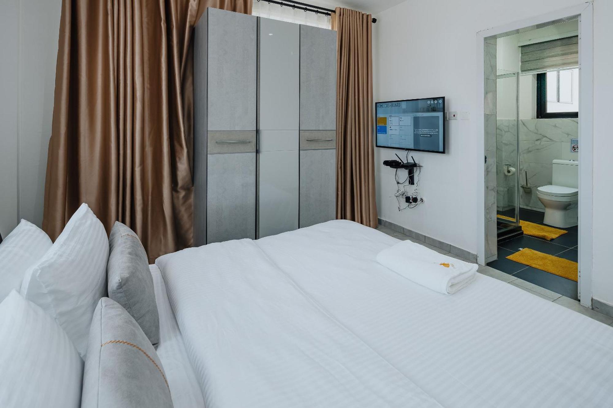 The Avery Apartments At Odomaa Place B, East Airport Accra Bagian luar foto